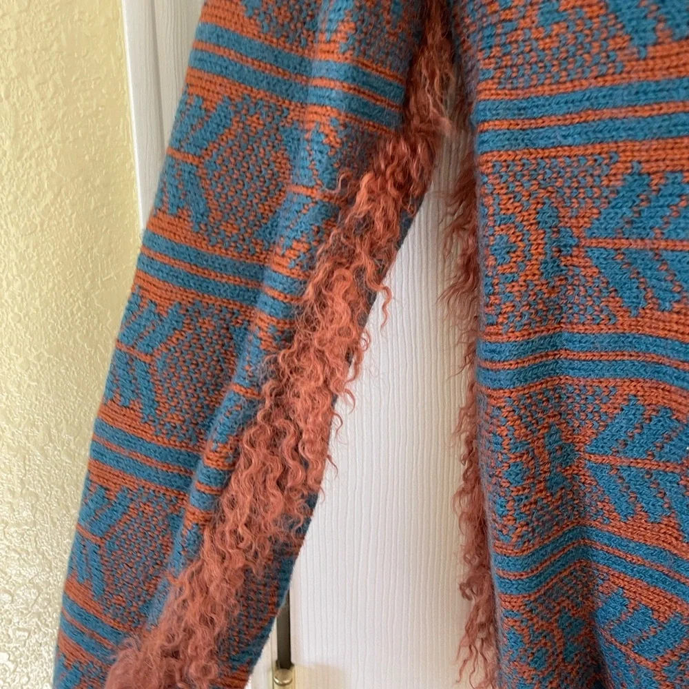 LIKE NEW, Vintage 1973, Women’s pull over/wool knitted sweater Medium - Picture 4 of 7